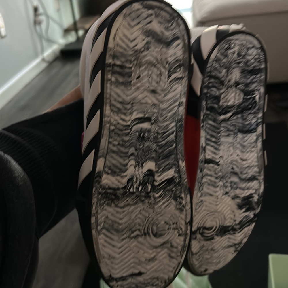 Off white white fuscia shoes - Picture 4 of 5